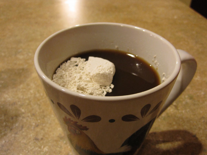 Diatomaceous Earth in coffee