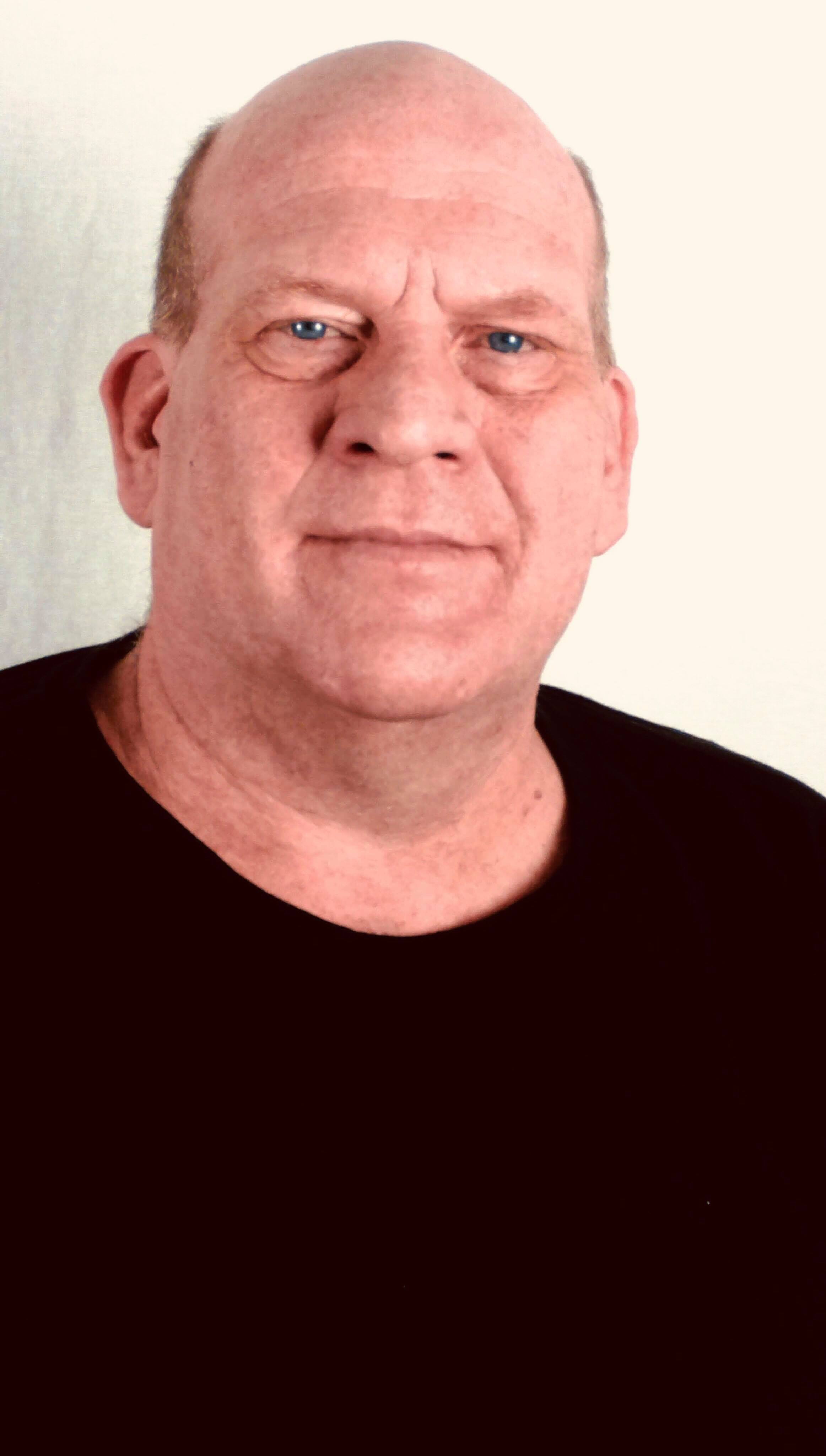 Larry Shier-Elite Worm Breeding Course Creator Larry Shier-Elite Worm Breeding Course Creator