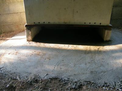 Chest Freezer Flow Through Worm Bin 2